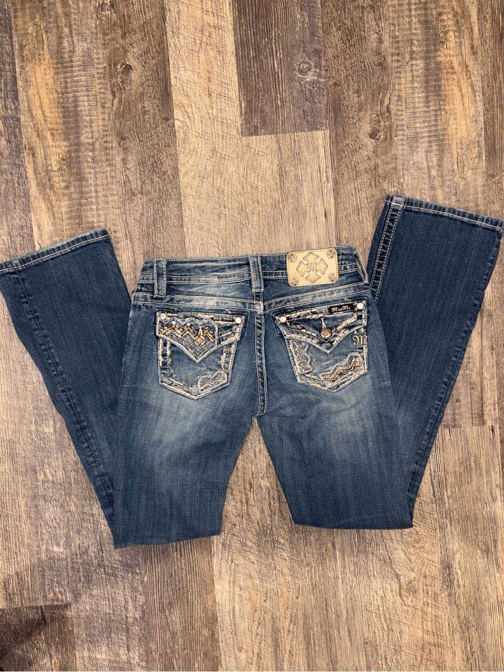 Miss Me Relaxed Boot Jeans Women’s Size 25 Dark Wash Embellished Flap Pocket